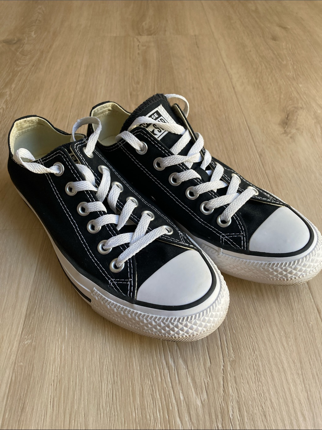 Black Classic Converse Low Tops - Women’s 7.5